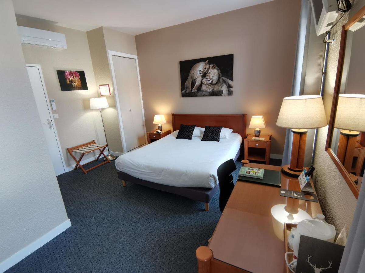 Logis Hotel Le Cerf Briare Zewnętrze zdjęcie