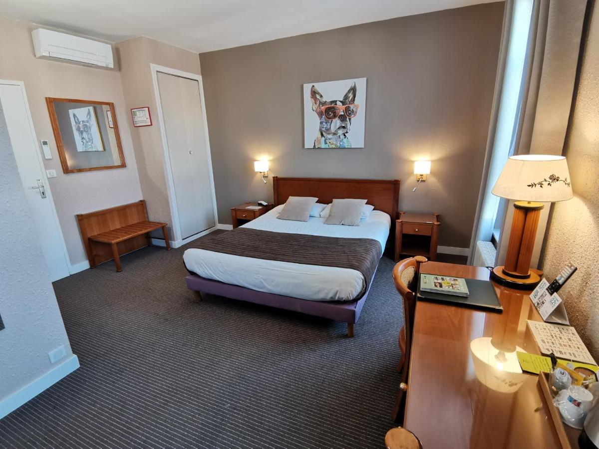 Logis Hotel Le Cerf Briare Zewnętrze zdjęcie