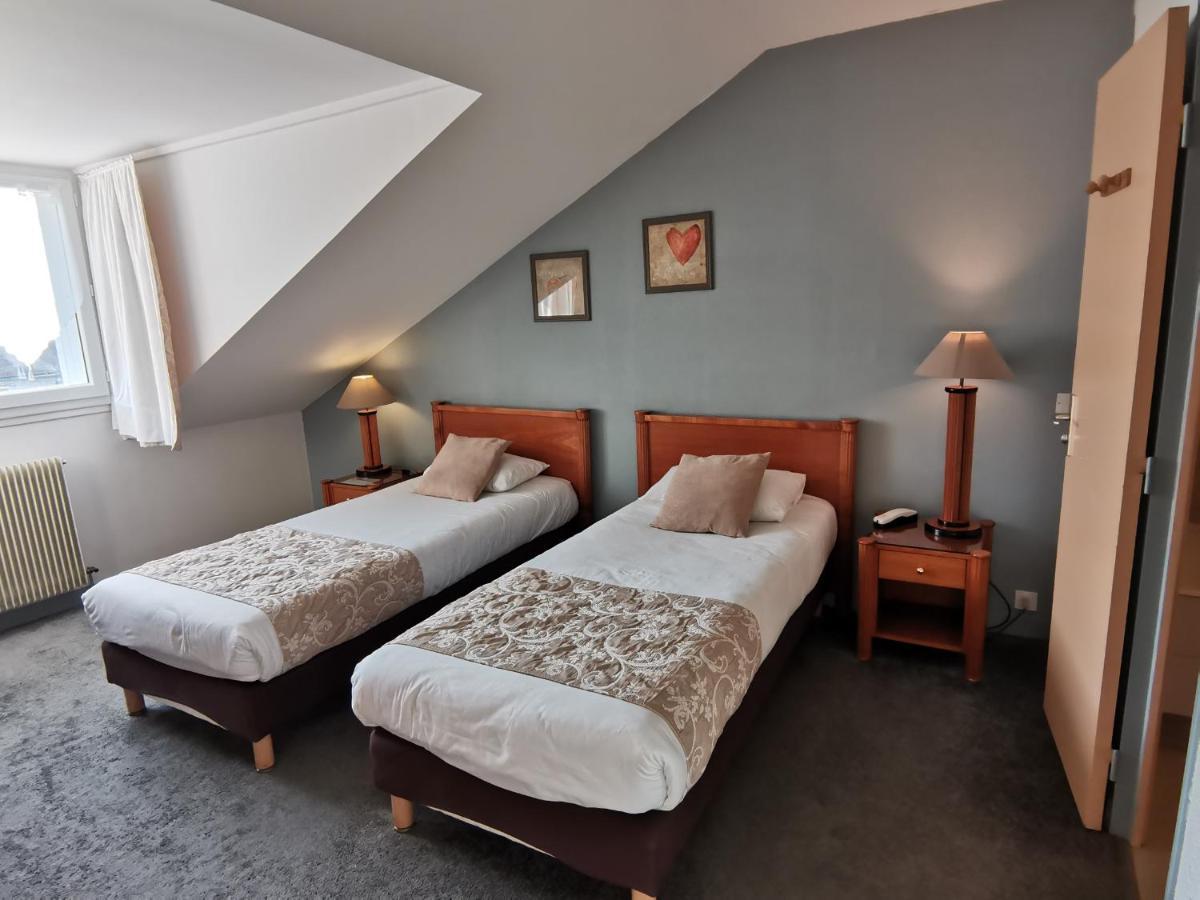 Logis Hotel Le Cerf Briare Zewnętrze zdjęcie
