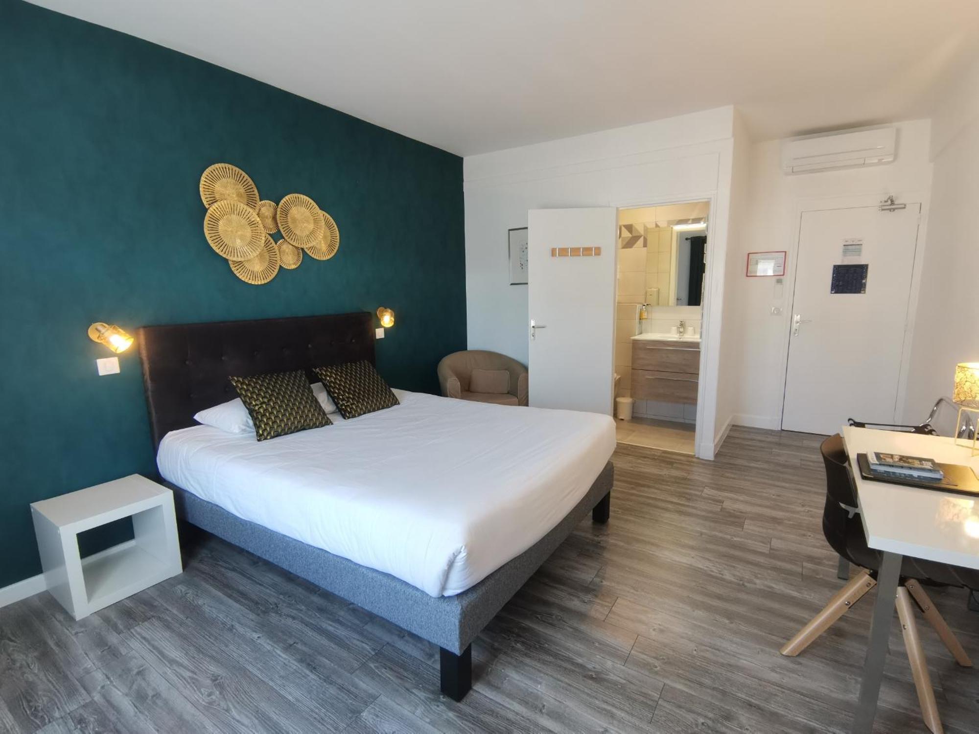 Logis Hotel Le Cerf Briare Zewnętrze zdjęcie